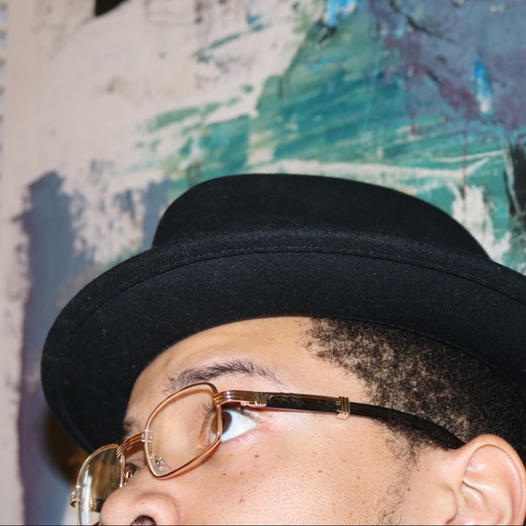 Meet your Posher, 007squrk - Picture 1 of 1